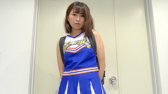 【くすぐり】人気女優 桃井杏南チャンの足裏・おへそ・脇くすぐり攻め！