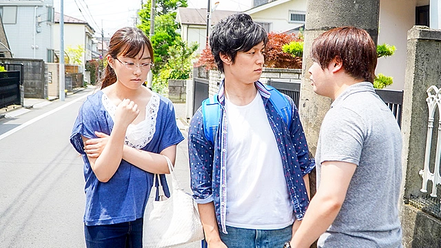 隣に住んでる女子大生は見た目は地味だけどエッチになるとエロ可愛い女の子だった 伊藤かえで