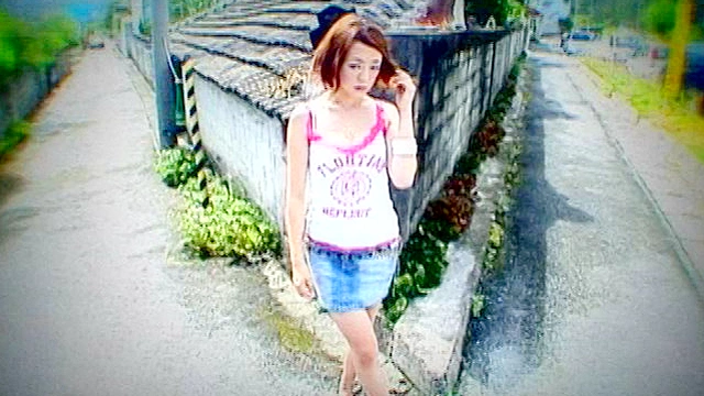 キレイナウンチ 排泄！グラビアアイドル 麻生真央
