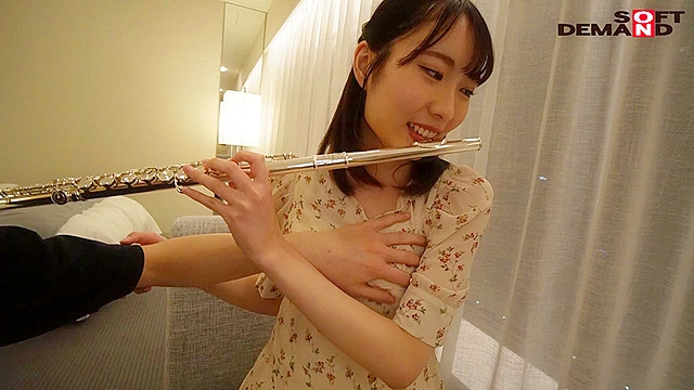 経験人数0人。お嬢様大学に通う現役音大生 美空（21）AV出演