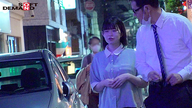 道産子娘の東京変態おじさん探訪！クセ強素人おじさんたちがウブな妄想ガールの性癖を開発！？「女優さんってこんなことしてるんですね…」星宮こと