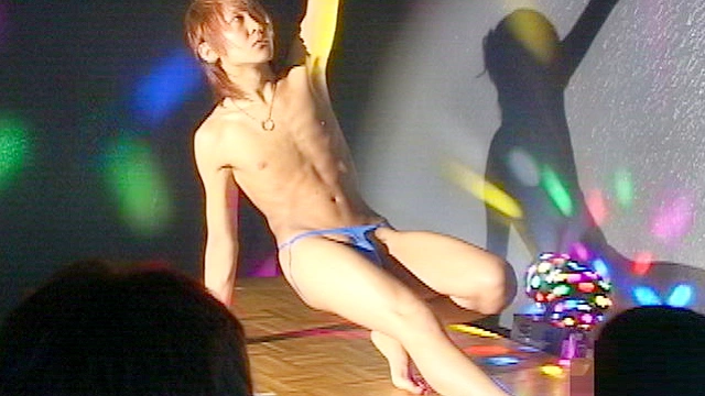 華麗なる男性ストリップの世界！第四ステージ
