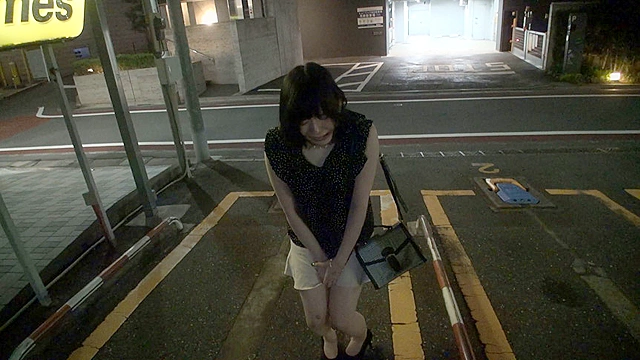 ドMマルチ勧誘女 枕営業 中出し ヤリ逃げ！