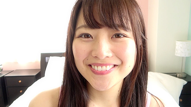 大人気女優 宮沢ちはるチャンのエッチな歯＆舌ベロ＆口内動画！！！