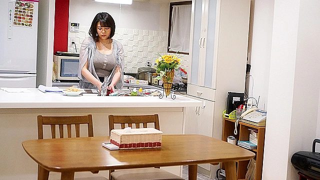 つれない嫁 八神さおり