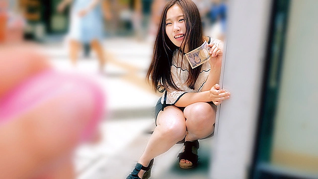 素人美少女とリモコンバイブお散歩SPーディレクターズカット版ー「もう我慢できませ…ンッ…／／」大勢の人に見られながらビクビク絶頂する女子たち！人生初の羞恥プレイでまさかのエロスイッチオン！激イキ素人10名300分収録 公衆の面前でイキまくる永久保存版