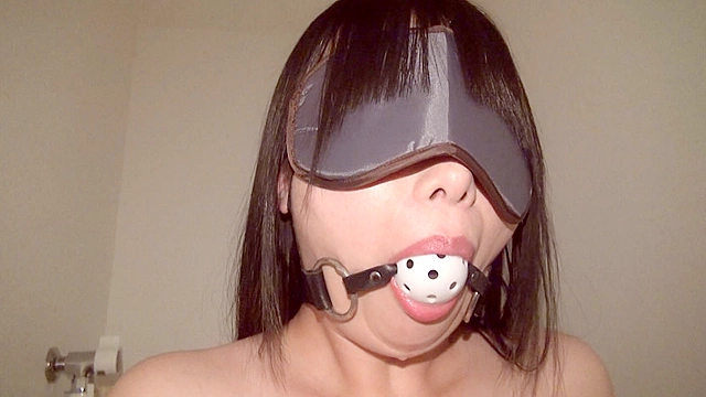極太激臭大便女 捕獲録