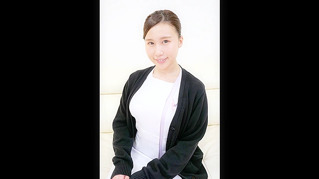 完全顔出し現役ナースをガチナンパ！白衣の天使がEDに悩む男を改善！ ギン勃ちしたら喜んで中出しセックスまでさせてくれました！ 朝倉ここなさん
