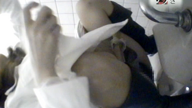 ○撮 女達の便所痴態・排泄2 4時間