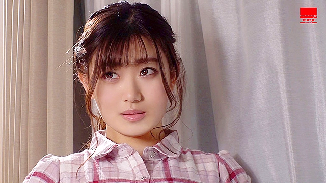 ずっと片思いしている巨乳の彼女 君のおっぱいに埋もれて沈んでしまいたい 小梅えな