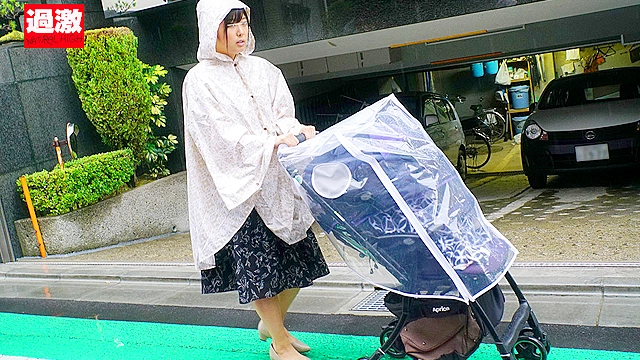 産後処女を奪われ一度イッたら長時間アクメで痙攣が止まらないイキッぱなしベビーカー妻8 中出しSP