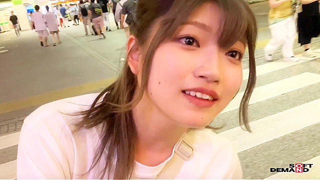 街行く人のキス魔事情を調査…したら！想定よりはるかにディープ、且つ全身だった件 6月某日中野駅周辺 はるのさん（23）