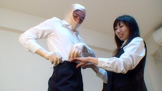 リアルフェイスおんなの娘！？への道！！ ～女性として就職する為に先輩に厳しくエッチに教えていただきました～