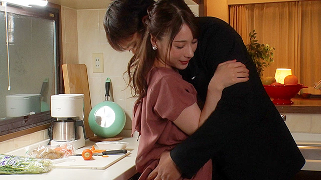 高級スナックママ 今晩いかが？大人の関係がお好きでしょ？ 橋本れいか