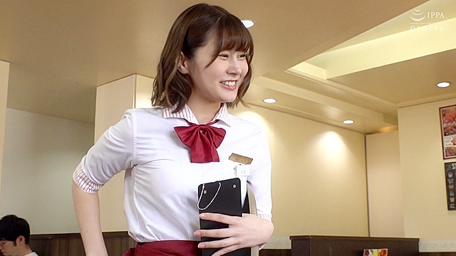 羞恥！高時給に騙されたッ！ファミレスで恥ずかしすぎる逆バニーで働かされている私…。～みなみ編～