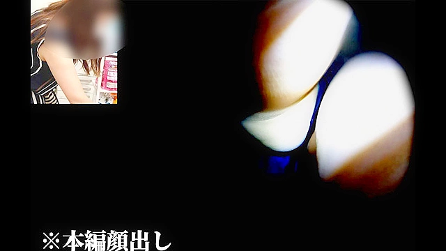 街行く素人お姉さんたちのパンチラ○撮～恥じらいのデルタ地帯＆逆さ撮り4名収録
