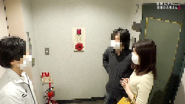 管理人にヤラれちゃった団地の若奥さん（3）～色白パイパン ゆな 28歳