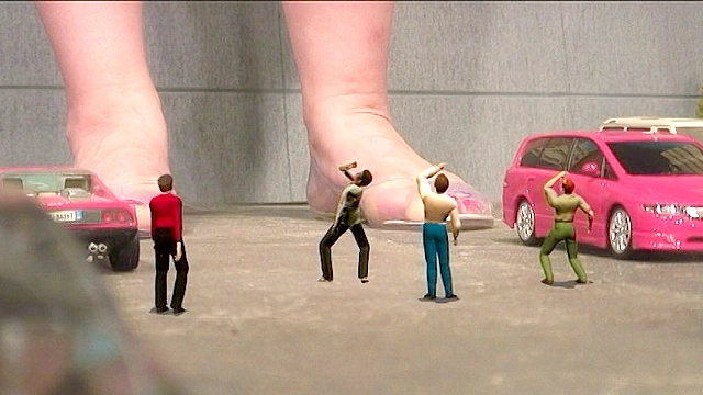 THE GIANTESS6