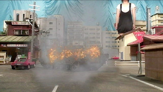 THE GIANTESS6