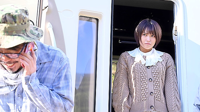 親友の彼女とキャンピングカー駆け落ちした週末、僕の人生で一番濃厚で充実した中出しSEXに蕩け堕ちた。深田結梨