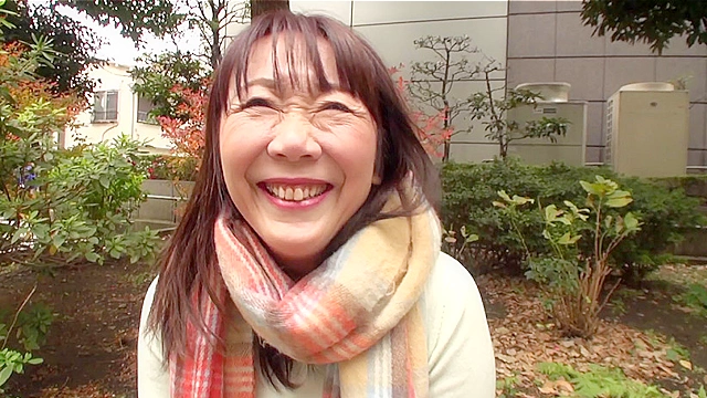 杉山ちづる 59歳 中出し熟女