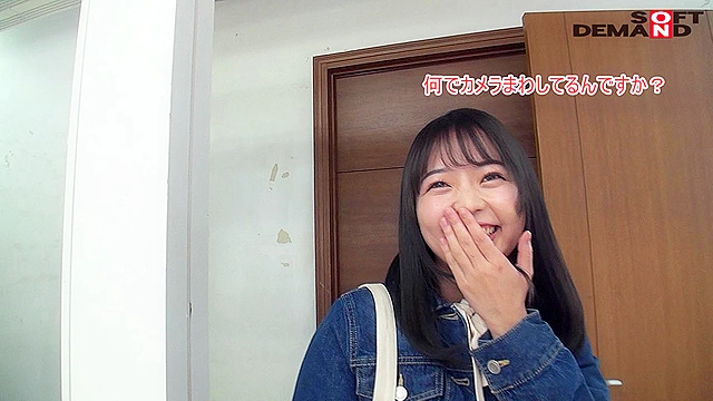 首輪を着けたらアラ不思議！？足！耳！乳首！？3人が入れ替わる度にそれぞれ感じる多重性感帯！ずっと身体がビクビクしちゃう、コスプレ撮影会！！