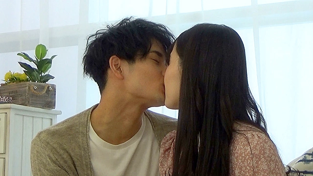 ず～っとくっついてたい♪ハグ大好きなふたりの密着ラブラブえっち 千歳小梅