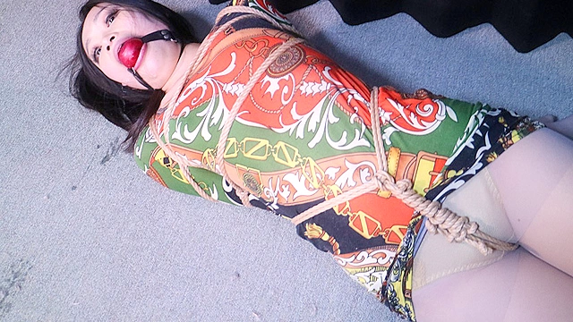 畠中奈美江 - 拉致された水商売の女 - 全篇