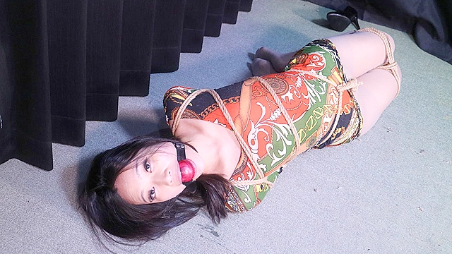 畠中奈美江 - 拉致された水商売の女 - 全篇