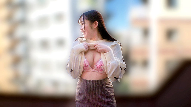 「誰か来ちゃうって～ここで舐めるのww」ドキドキプレイにムラムラ発情！超スリリング露出フェラチオ（／ω\）屋外で精子ヌキまくる変態素人娘10人