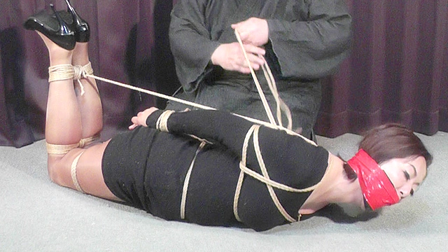 筒美かえで - 熟女緊○羞恥○禁 - 全篇