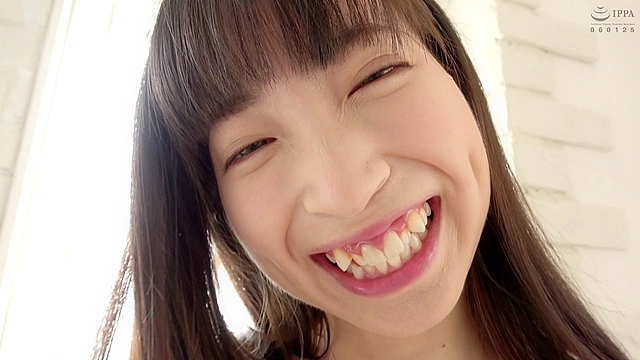 大人気女優 冬愛ことねチャンの脇フェチ＆電マオナニー！