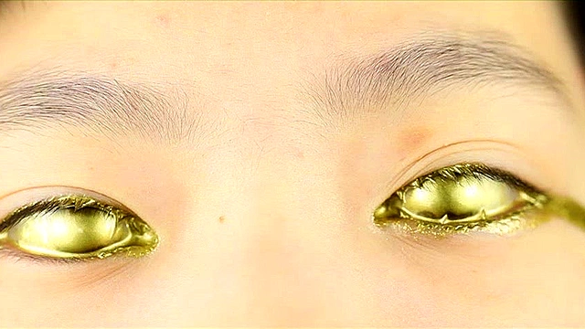 METALLIC EYE No.01