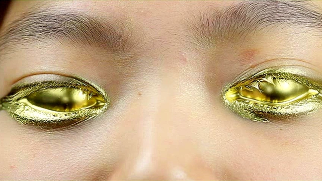 METALLIC EYE No.01