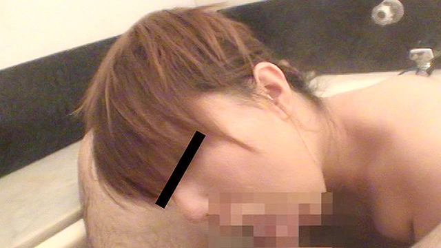 野外露出 美香26才OL