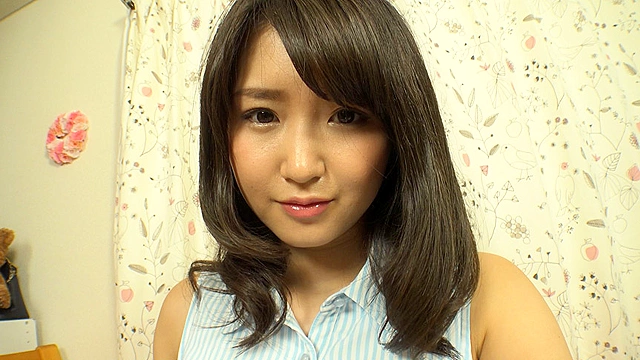 自画撮り愛液べっちょりオマ○コに激しく指をズボズボ！！大開脚エロポーズで痙攣イキ激情オナニー vol.6