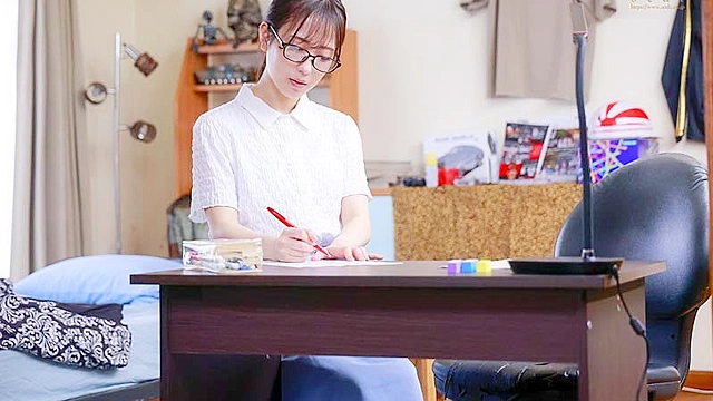 小湊よつ葉 不良生徒の俺を甘いキスで翻弄してくる家庭教師のよつ葉先生との接吻ラブストーリー