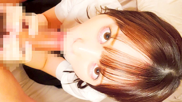 【怒涛の連続潮吹き】超敏感体質の欲求不満看護師とガチンコSEX！！愛液と潮と精子でおま●こグッチョグチョにしてあげましたww