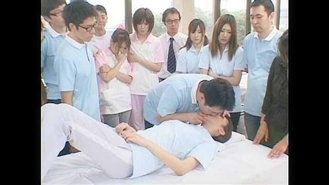 羞恥！男の目の前で裸にされる○学生！女子大生！熟れたOL！男女混合健康診断作品集