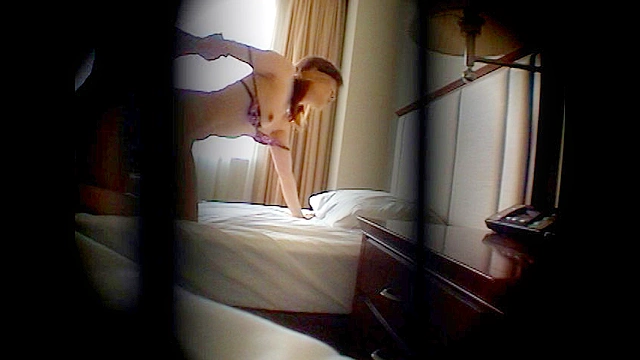 完全○撮！！最新出会い系事情 ラブホ～シティホテル性欲を抑えきれない人妻3 180分9カップル