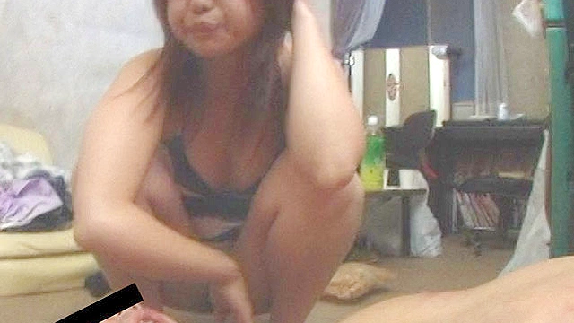 セカンドフェイス非公開映像12 女子大生の部屋に飼われてストレス解消の唾吐きをされる屈辱の毎日
