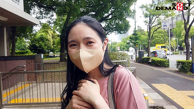 古都・京都で出会った奥ゆかしく気品溢れる一児の母 藤崎ほなみ 32歳 旦那に内緒で有休を使い京都～東京日帰り 5人の男と立て続けに即挿入イカされまくりの不倫ひとり旅 敏感なカラダを襲う休みない激ピストン