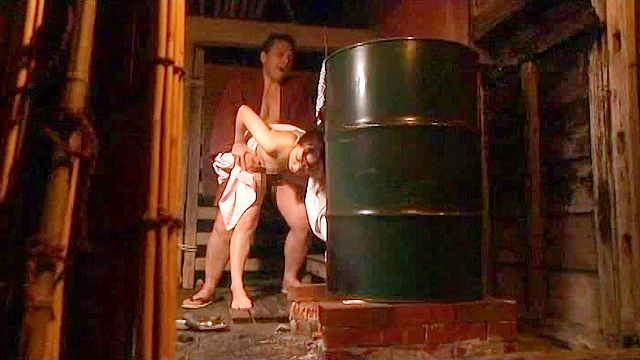 近親相姦義父と娘のセックス