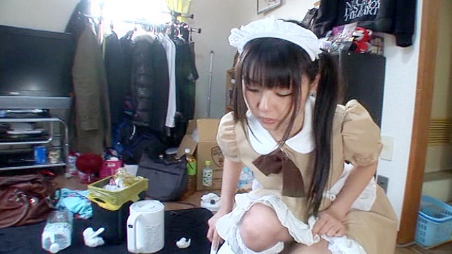 可愛いメイドあなたのお宅に派遣します。 つぼみ