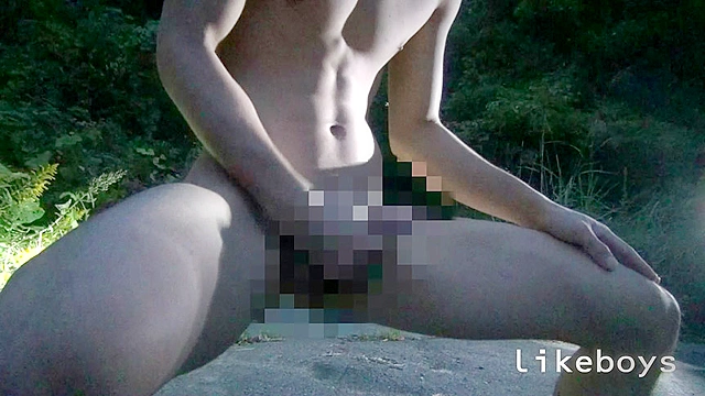 投稿！自画撮りオナニーたくや vol.52