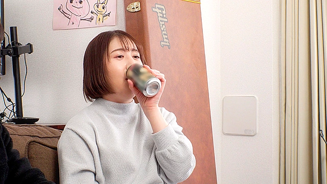 「○○がいても恋したい…」ヤリチン保育士が産後イキやすくなった園児ママを誘って昼間っから宅飲み○撮セックス【完全○撮アングルVer.】敏感イクイク爆潮吹き妻 さわさん（32）Eカップ