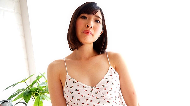 南山ねお ミス○教大学 優勝＋お嬢様 衝撃のヌードデビュー！