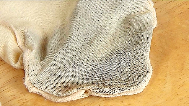 【足のにおい】 生保レディ・足脂で透明化