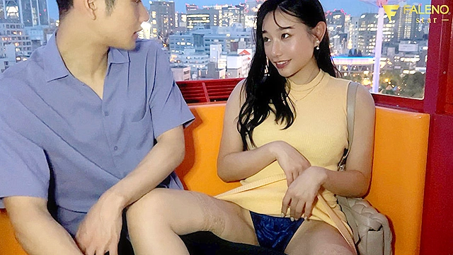 「お外で勃起して恥ずかしくないの？」彼女持ちのM男クンを寸止め焦らしデートの限界ギリギリで即ホテルに連れ込み何度も射精させる痴女お姉さん 三葉ちはる