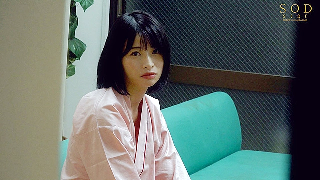 はじめてのドクハラ健康診断 変態医師のスケベ検診に悔しくもガクガク声我慢イキする新人OL 宮島めい（21）